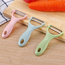 Plastic Kitchen Peeler - Green & Classic Stainless Steel 3-Piece Knife Set Combo