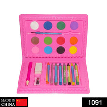 Art color kit with 24 pieces in a compact box.